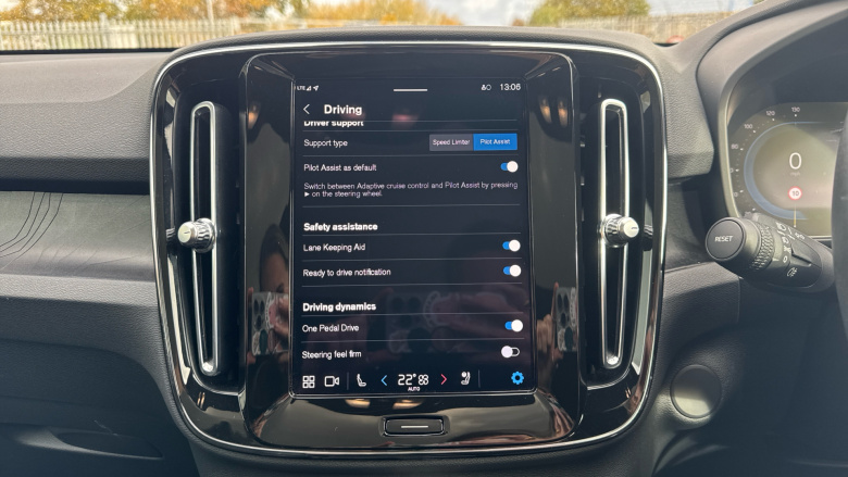 Volvo C40 170kW Recharge Plus 69kWh 5dr Auto Electric Estate